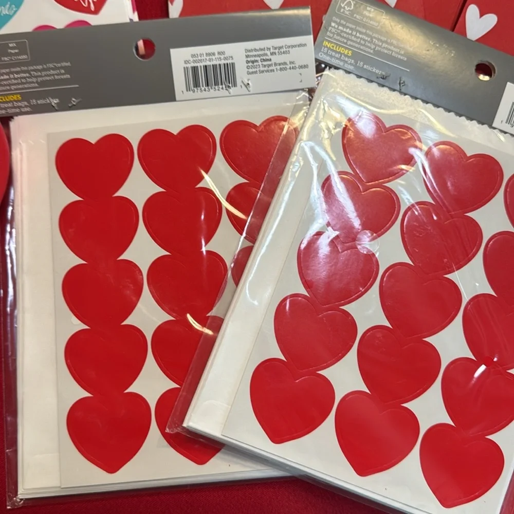 NEW❣️ Valentine Gift Bag Bundle. Wine bags, Treat bags, Gift bags, Heart boxes